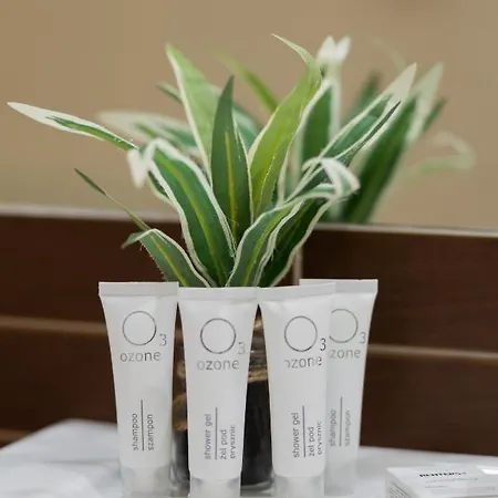 With Study Powstancow Slaskich By Renters Apartment Warschau