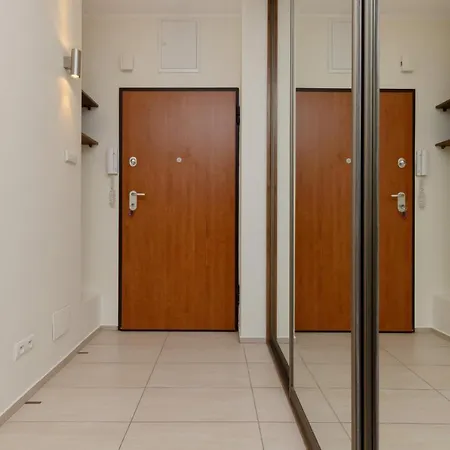 With Study Powstancow Slaskich By Renters Warschau