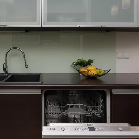 Apartment With Study Powstancow Slaskich By Renters *