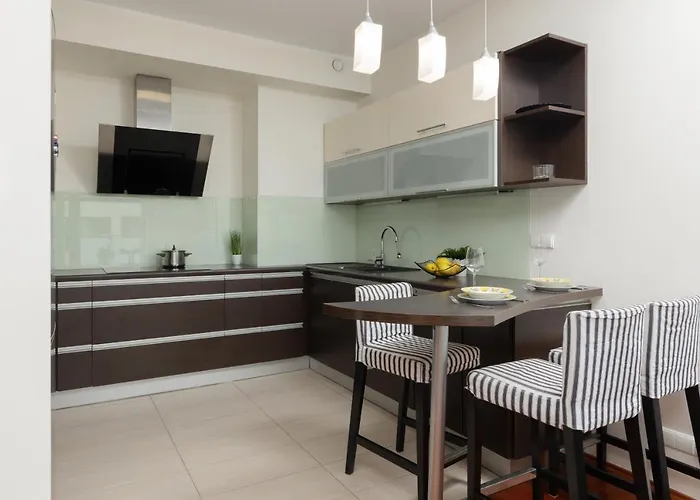 With Study Powstancow Slaskich By Renters Varsó