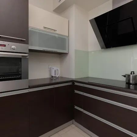 Apartment With Study Powstancow Slaskich By Renters Warsaw