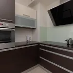 Apartment With Study Powstancow Slaskich By Renters Warschau