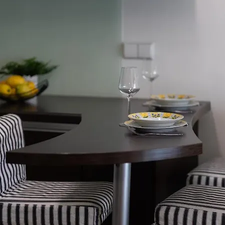 Apartman With Study Powstancow Slaskich By Renters